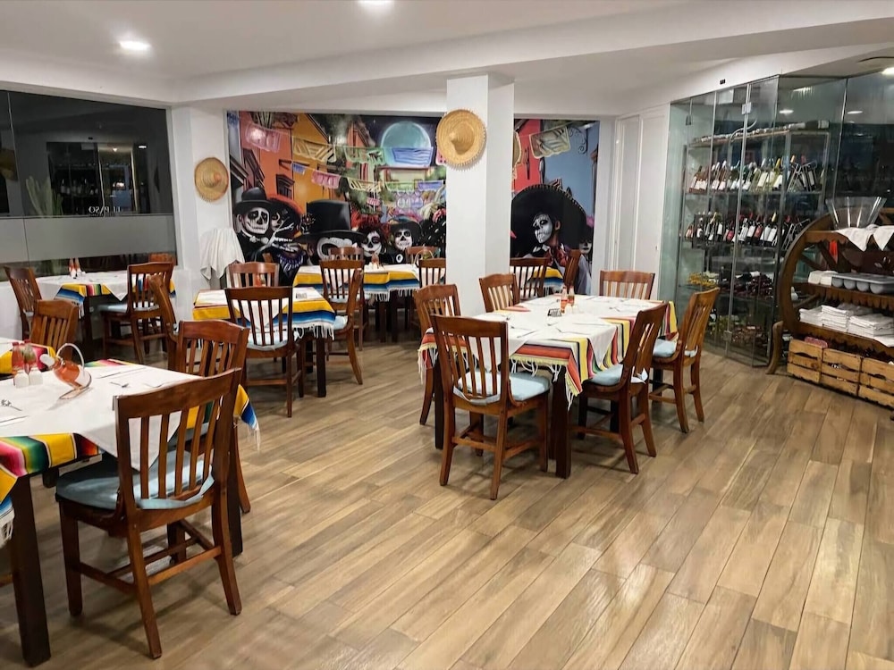 Los Cristianos Heated Pool Sea View AC