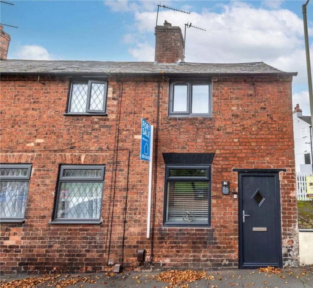 Peaceful Retreat in Telford With Modern Amenities