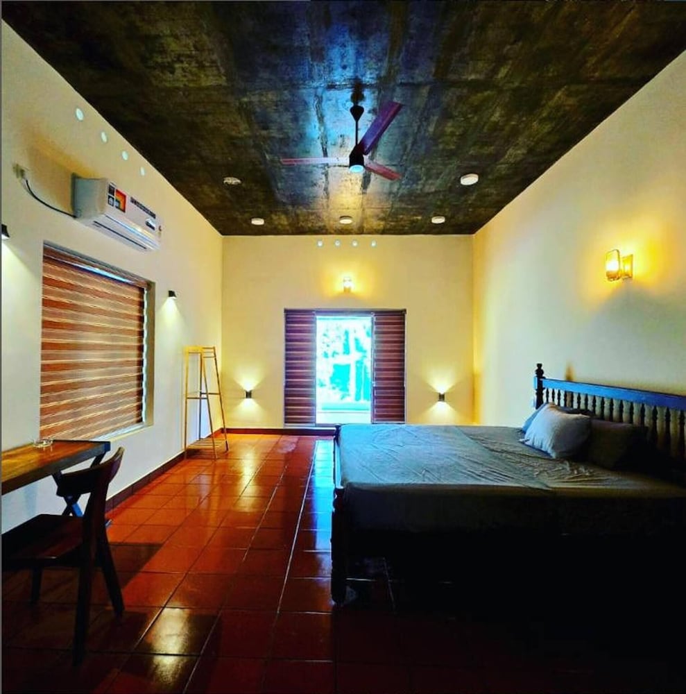 Acrewood Farmhouse - Pool Villa