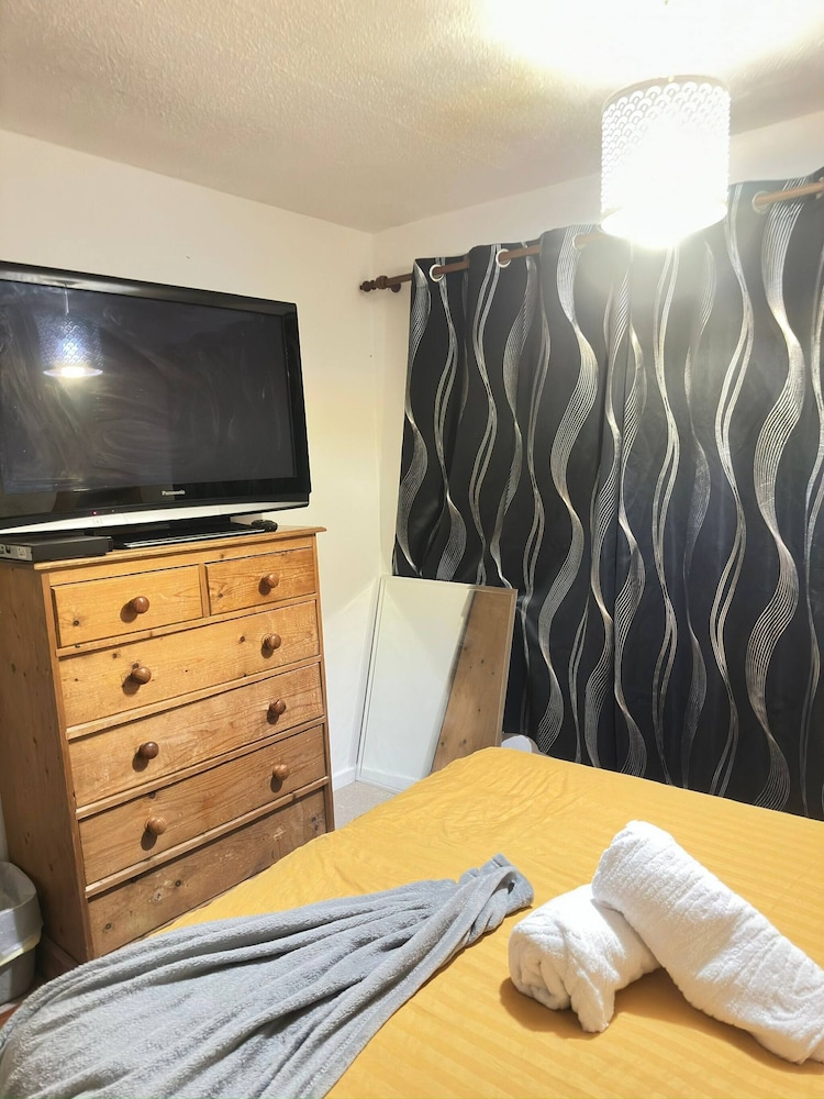 Stylish & Bright 3BR in Headington, Oxford Area
