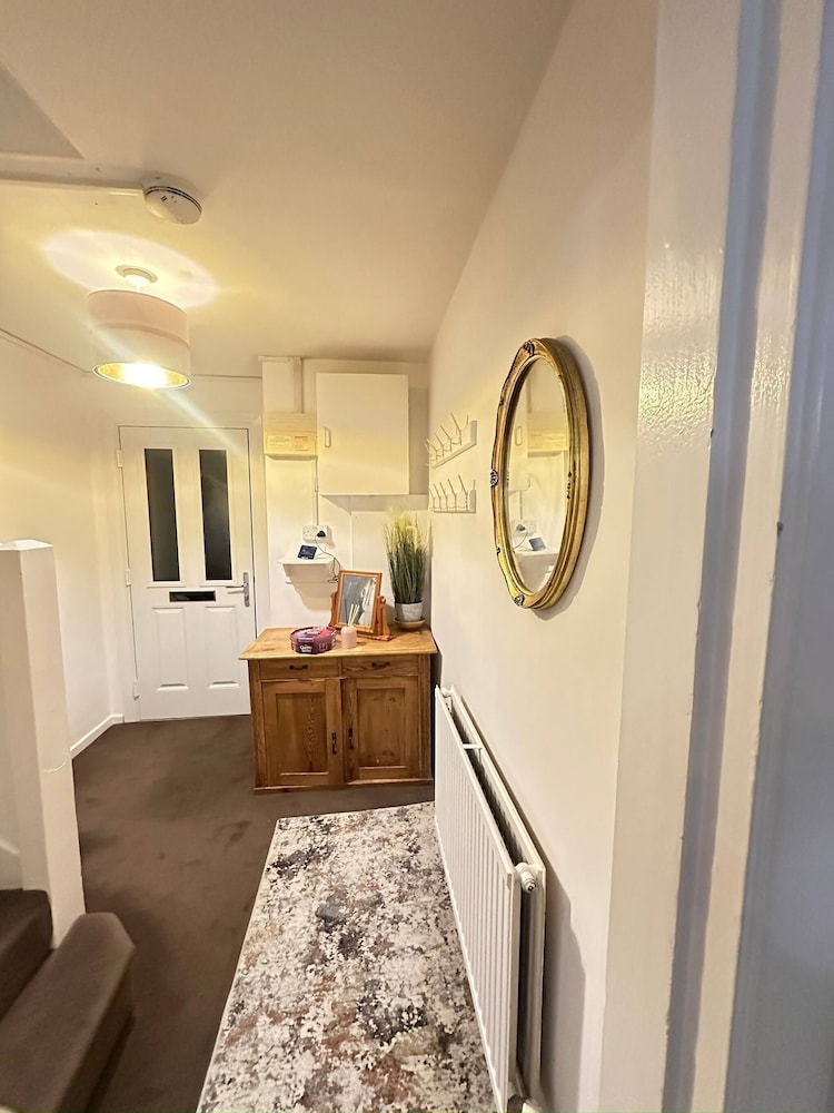 Stylish & Bright 3BR in Headington, Oxford Area