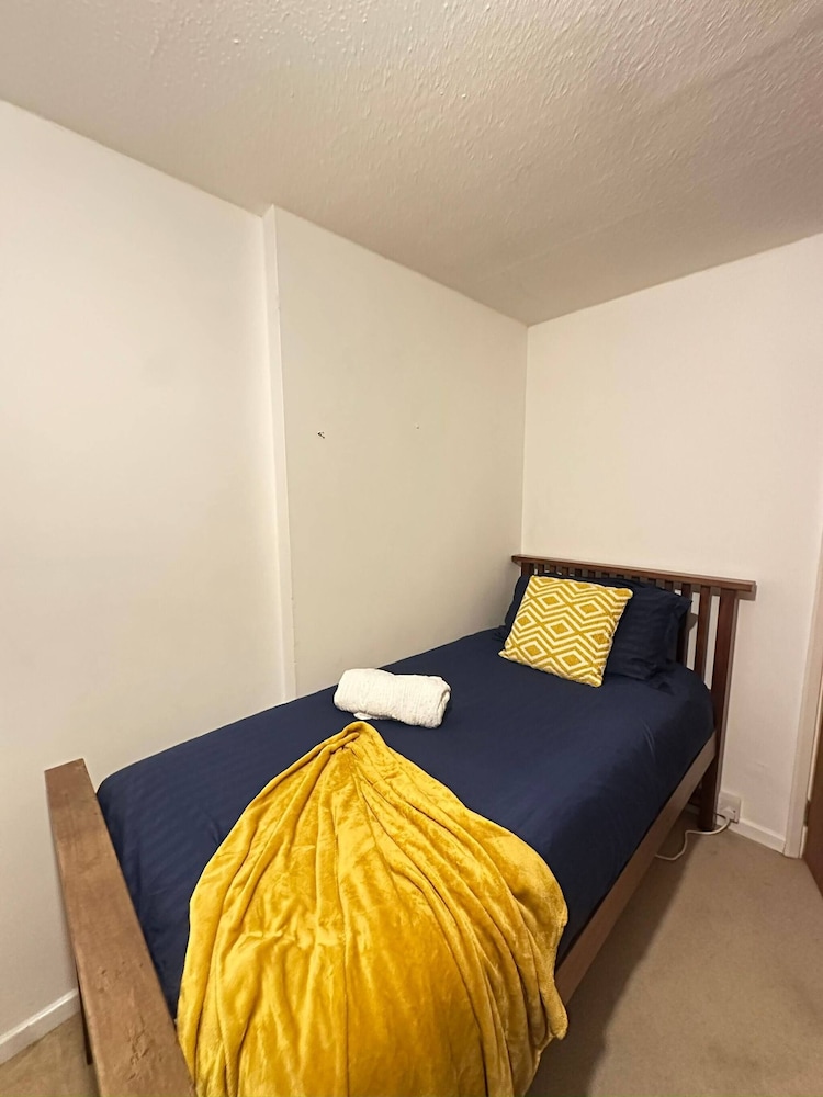 Stylish & Bright 3BR in Headington, Oxford Area