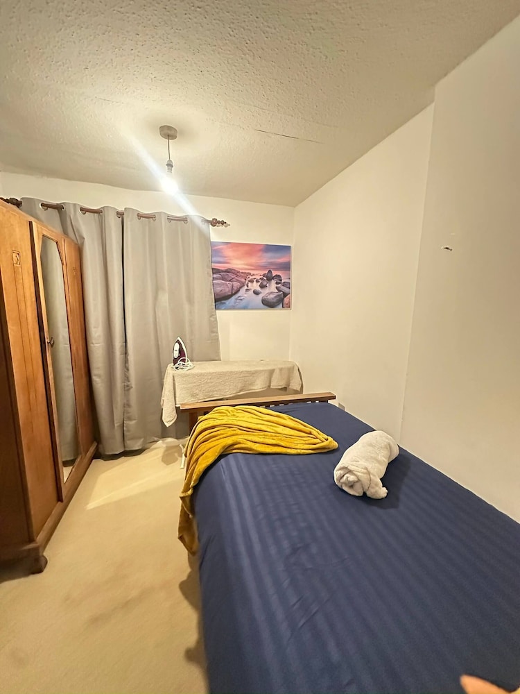 Stylish & Bright 3BR in Headington, Oxford Area