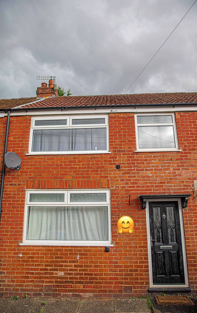 Home in Manchester Near Etihad Stadium - Parking