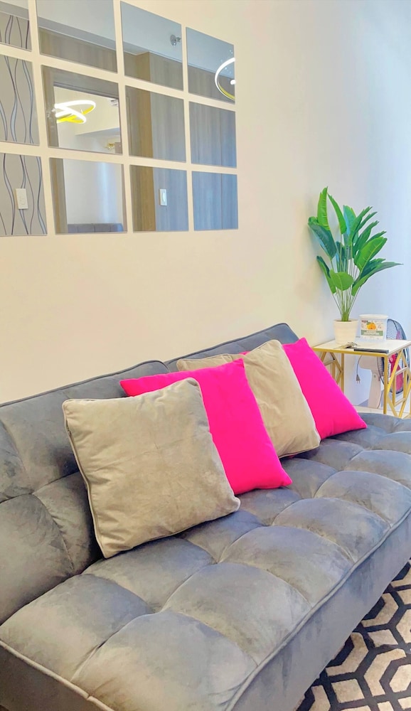 Cosy Deluxe Flat Manila Bay City Views