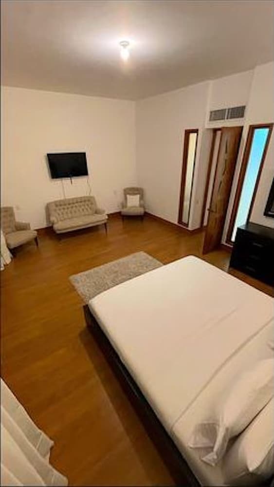 Srvittinivillas Aptla/ Best View/ Fam/couple/ Team/ Work Tr/ Casa de Campo Rv view 2