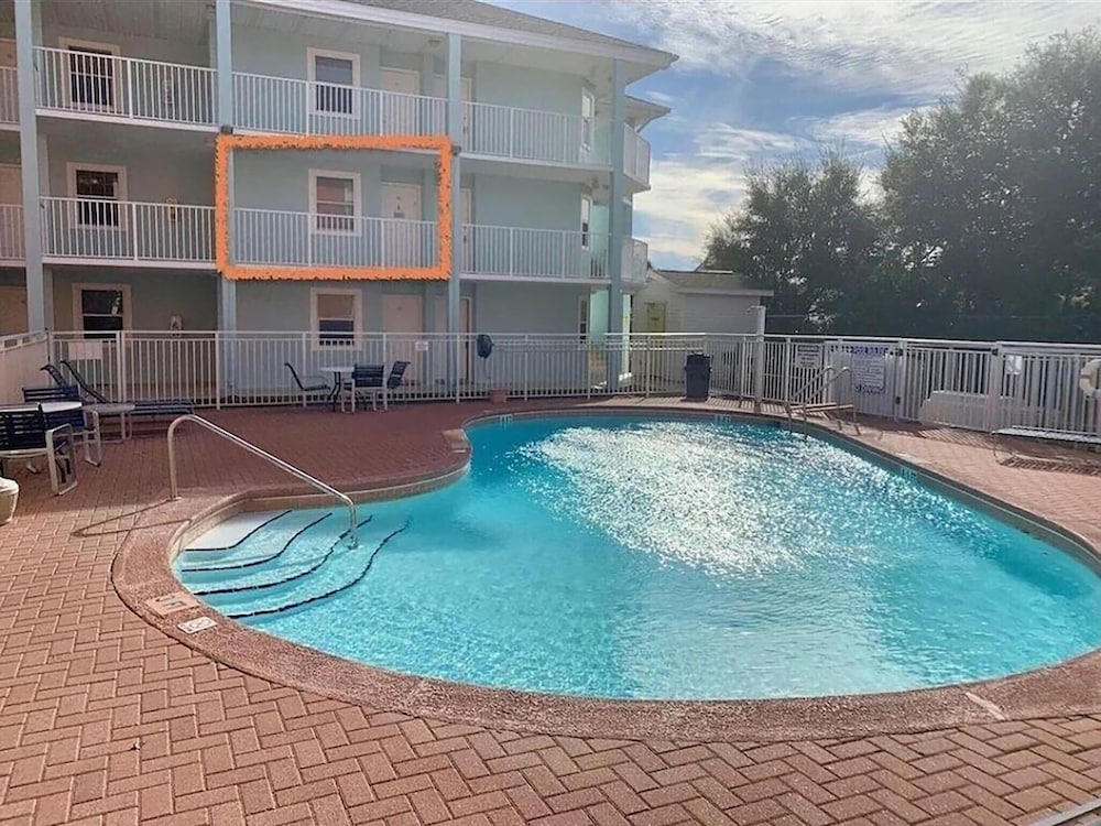 Gulf View 216