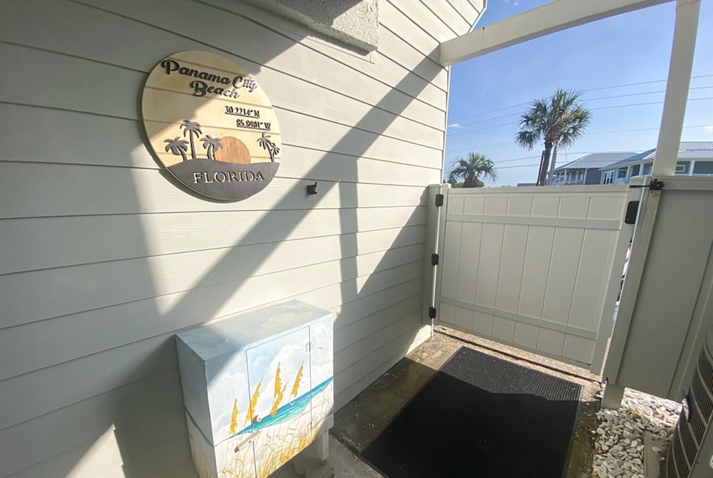 Pirate Cove Villas #111