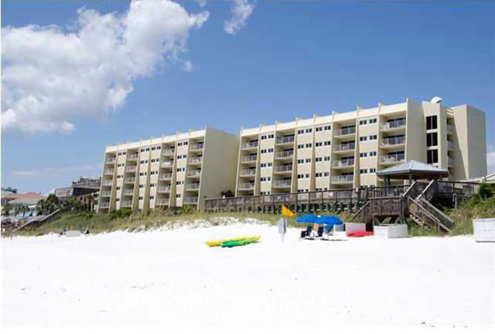 Beach House 501a 2 Bedroom Condo