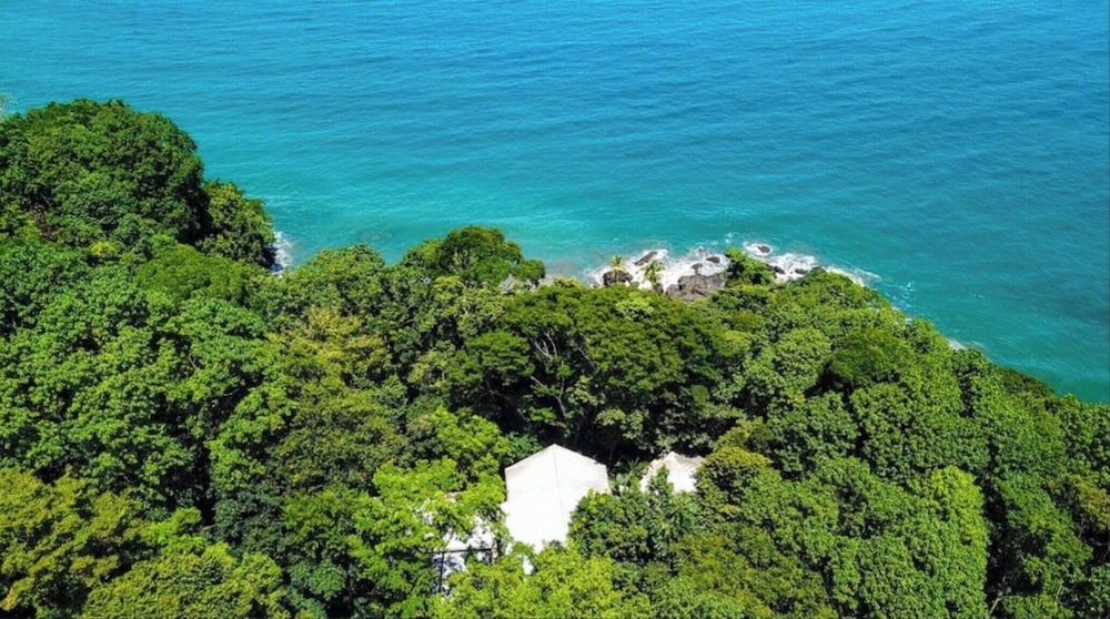 Luxurious Rainforest Retreat in Drake Bay, Osa, Costa Rica