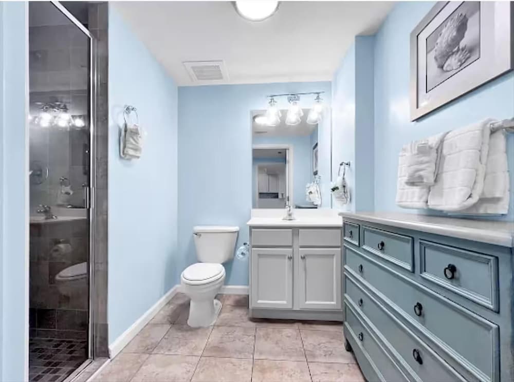 Palms Resort #2406 Jr. 2BR