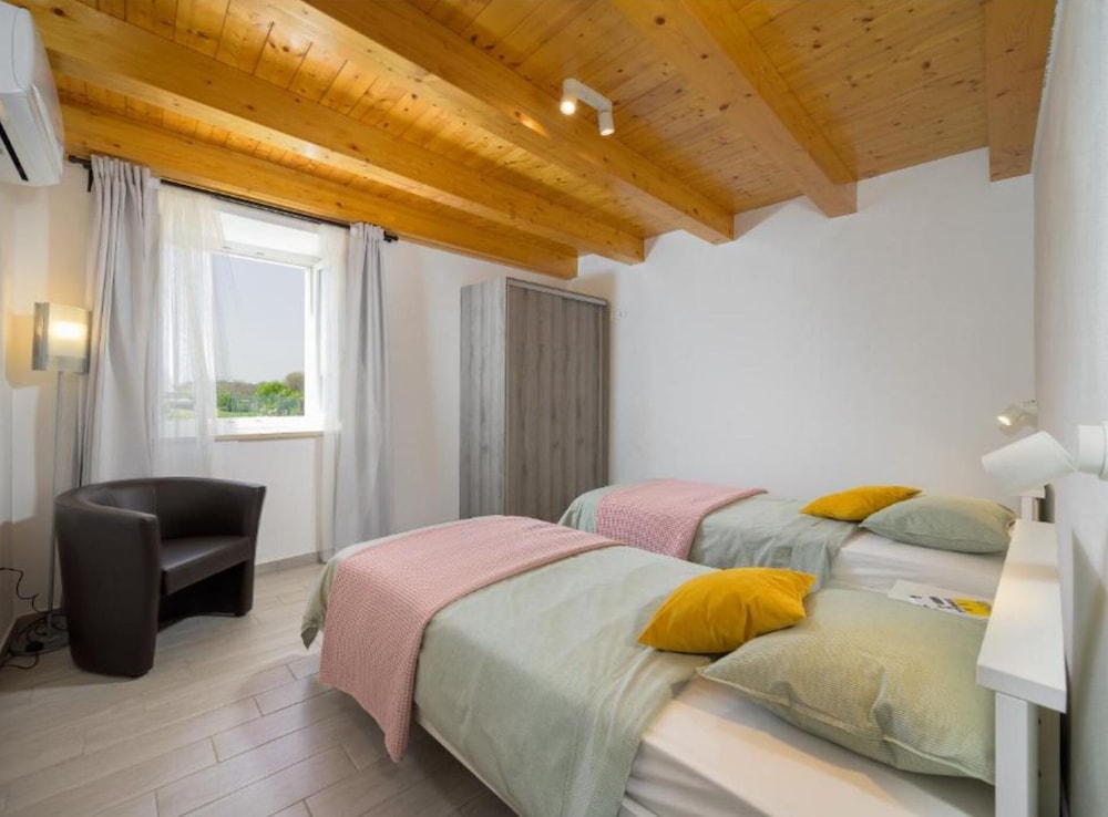 Villa Prestige Azinetti With Pool