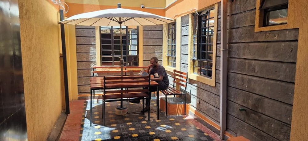 Zedek Suites