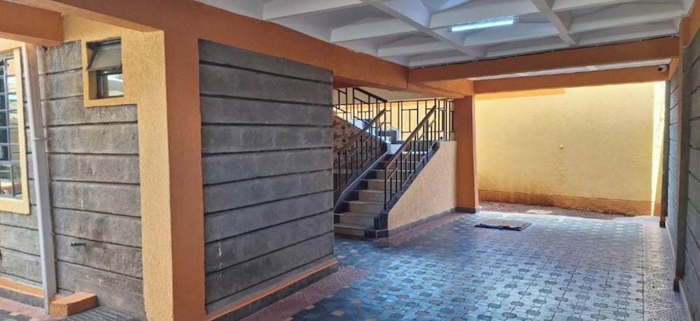 Zedek Suites