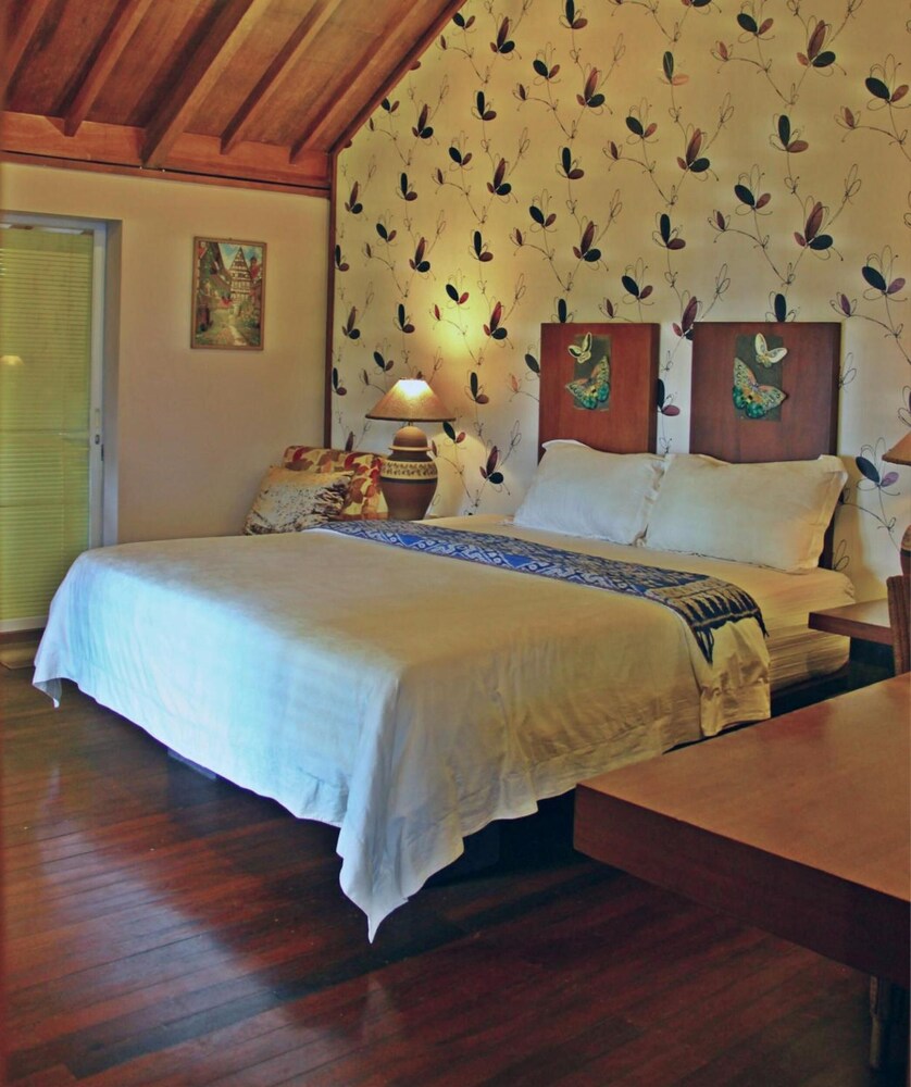 Tegal Panggung Inn
