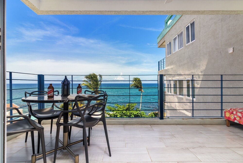 Teal Horizon OceanfrontCaribbean Escape