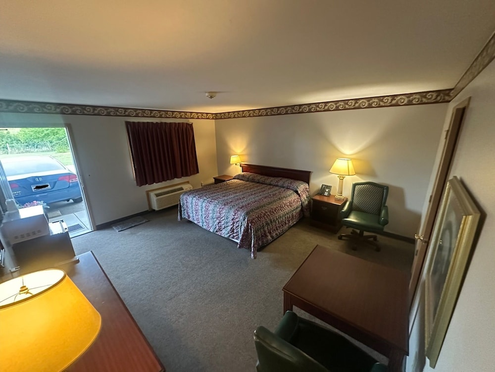 Oasis Inn Kenosha