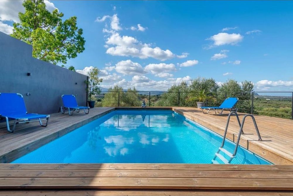 Private Pool Villa GGK