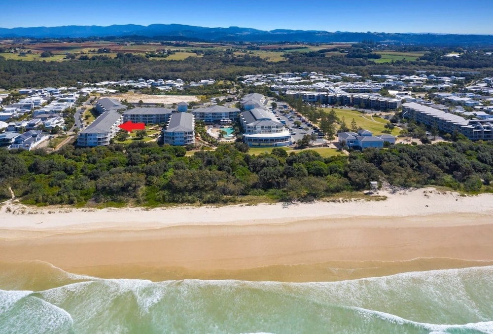 The Pool Resort Kingscliff - 2B Dual Key (6216/17) - Holiday Management Co.