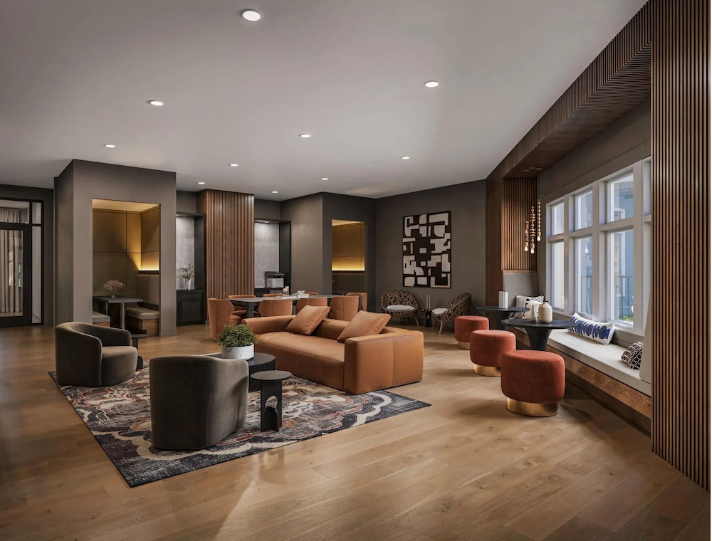Landing Apartments Huntersville - Henderson Circle