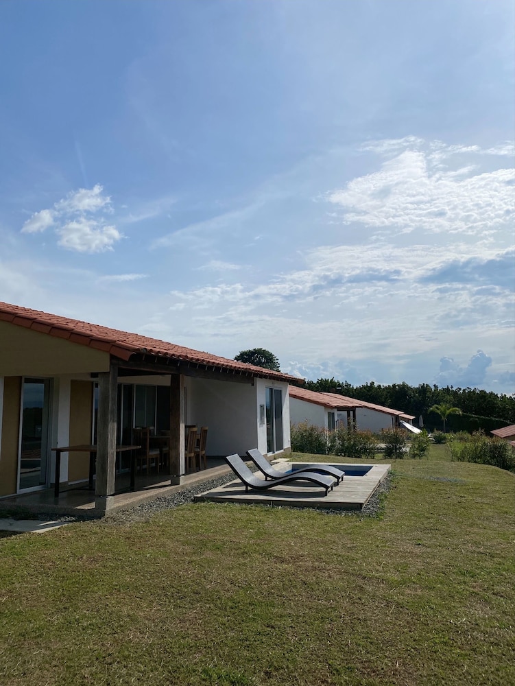Tres Colinas Estancia 27