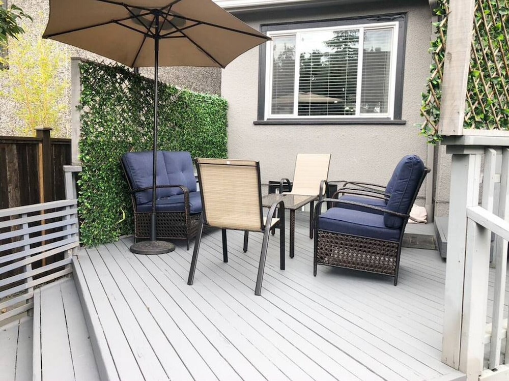 438 West 21st Beautiful 3 Bdrm Newly Reno d Home Cambie Area - Image 2