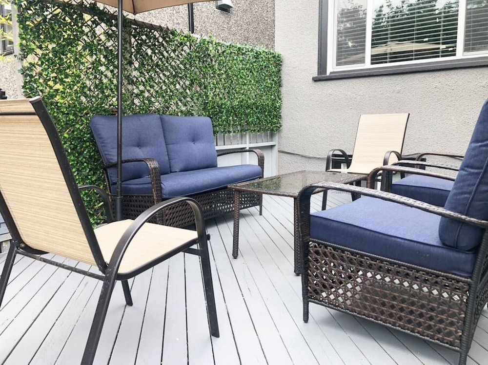 438 West 21st Beautiful 3 Bdrm Newly Reno d Home Cambie Area - Image 4