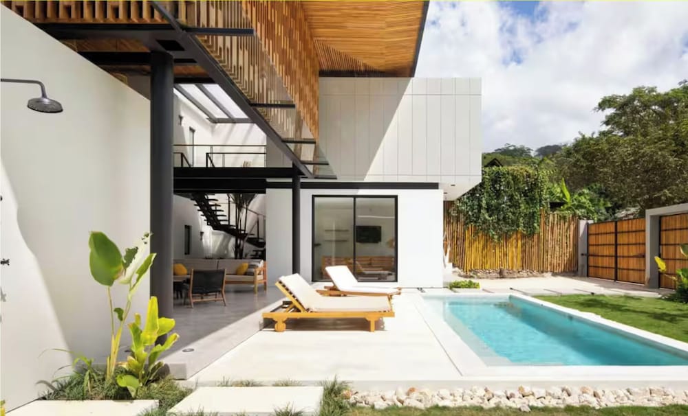 Private Pool Villa Steps to the Beach