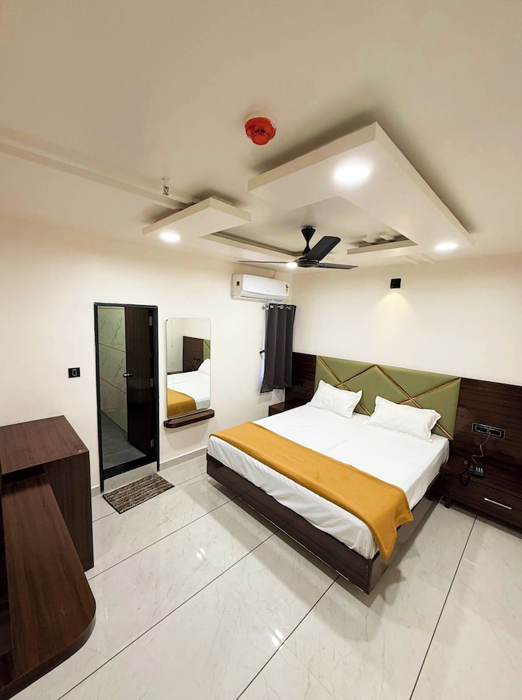 Hotel Shree Ganesh Dwarka