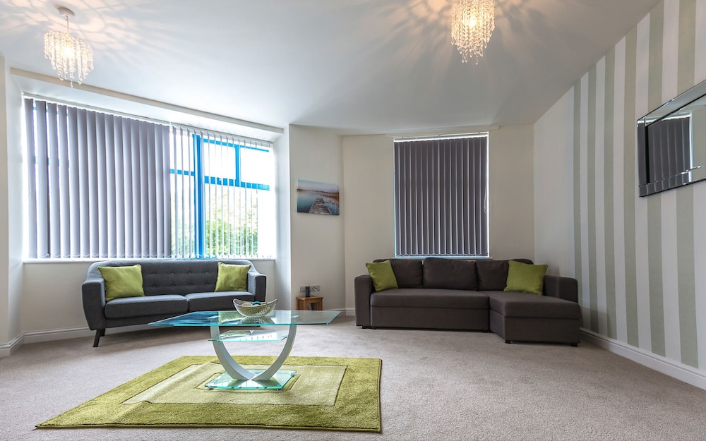 Hamilton Grace Apartments - Wessex Court