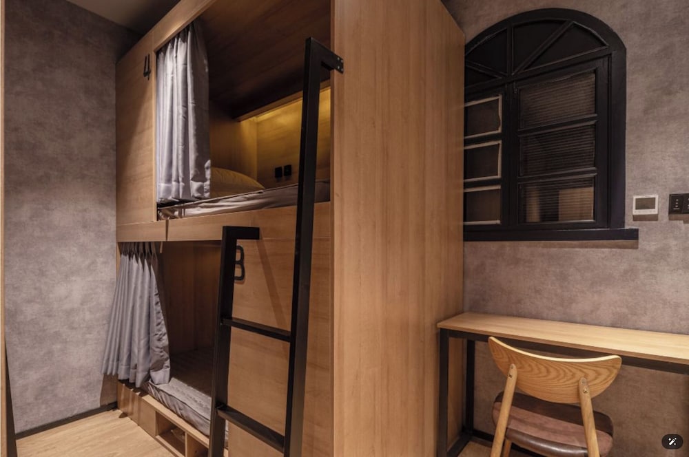 Iforest Youth Hotel - Nanjing Road Pedestrian Street Huanghe Road Store