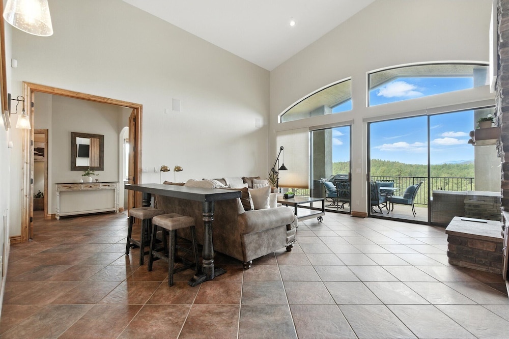 The Sanctuary at Prescott-downtown-hot Tub & Views