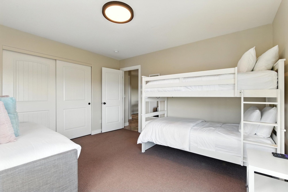 The Sanctuary at Prescott-downtown-hot Tub & Views
