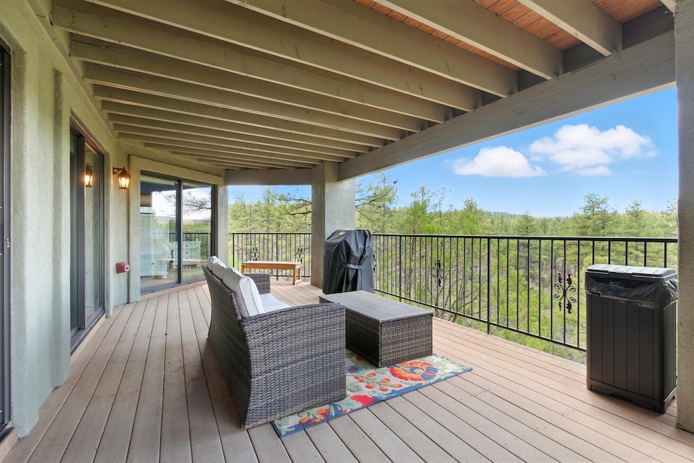 The Sanctuary at Prescott-downtown-hot Tub & Views