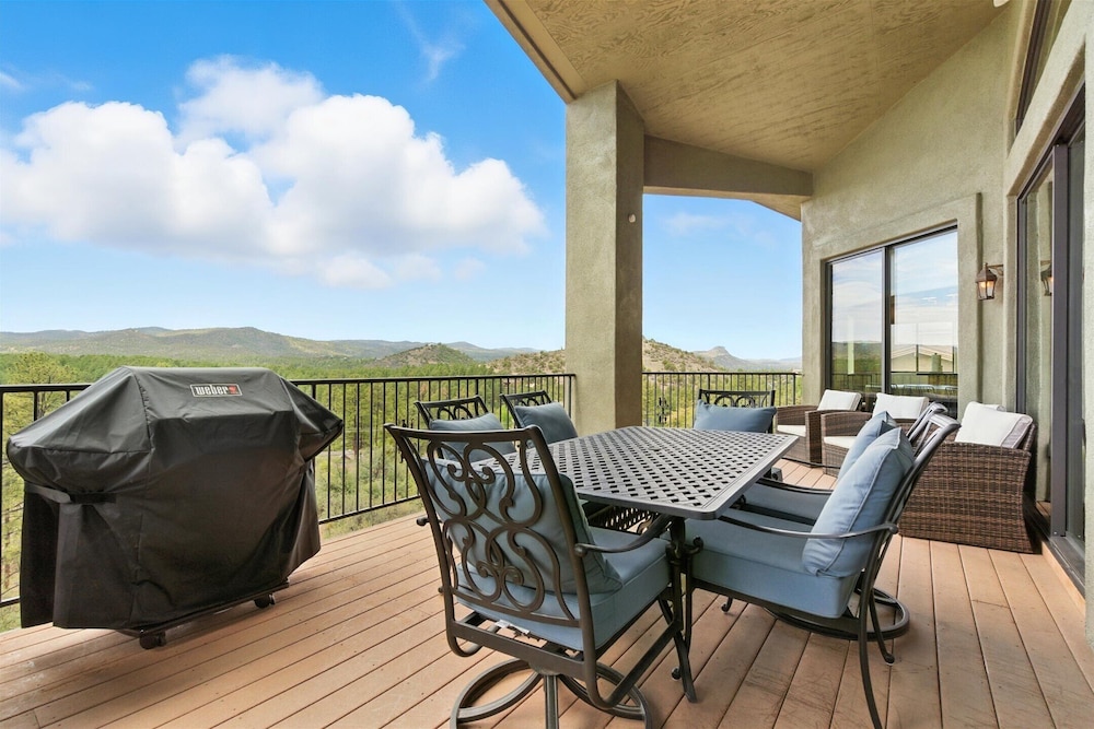 The Sanctuary at Prescott-downtown-hot Tub & Views