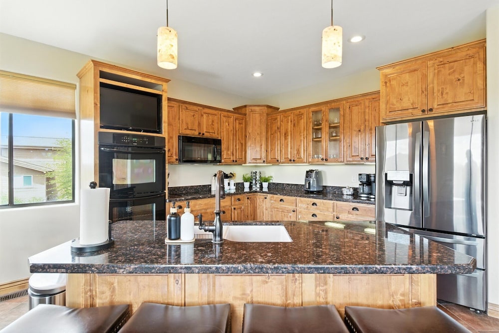 The Sanctuary at Prescott-downtown-hot Tub & Views