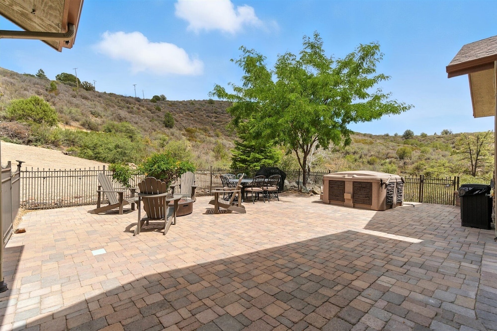 The Sanctuary at Prescott-downtown-hot Tub & Views