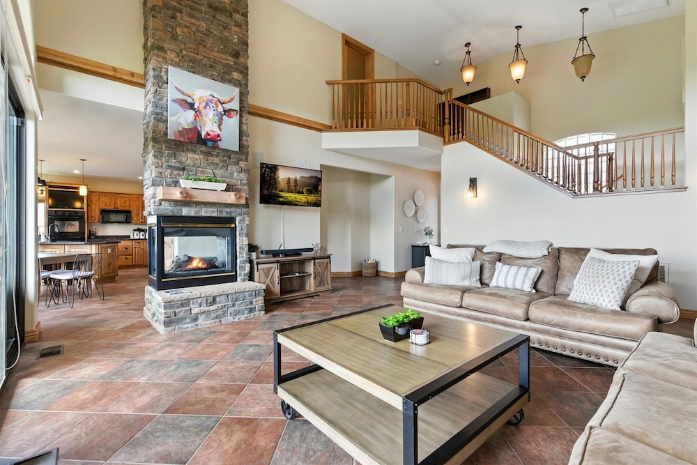 The Sanctuary at Prescott-downtown-hot Tub & Views