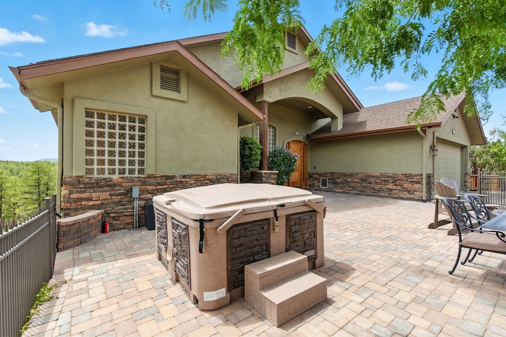 The Sanctuary at Prescott-downtown-hot Tub & Views