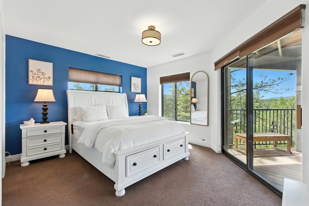 The Sanctuary at Prescott-downtown-hot Tub & Views