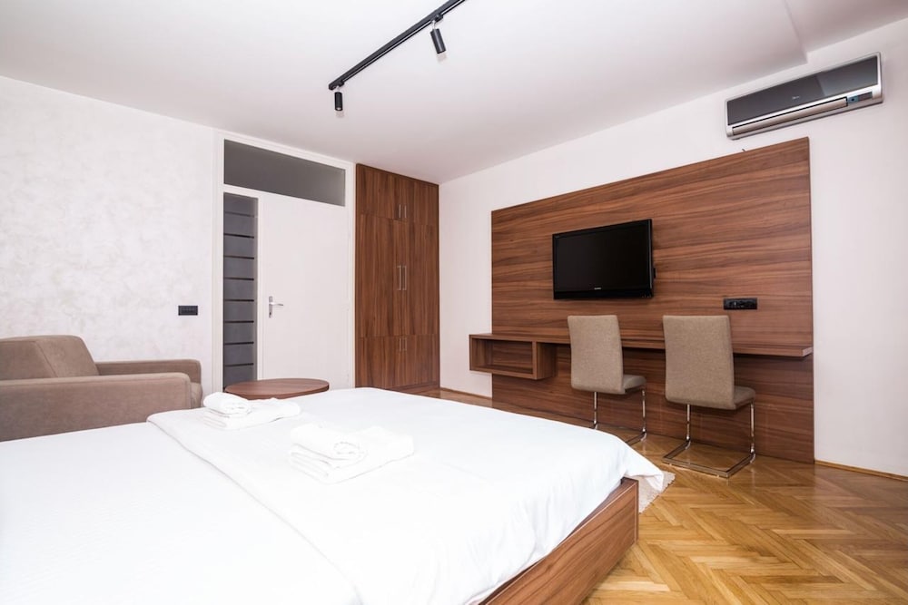 City View Apartments
