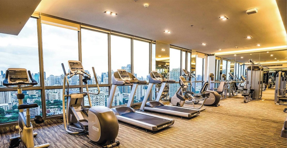 Free Airport Pick Up Rooftop Pool Jacuzzi Gym BTS Emqartier Shopping Mall