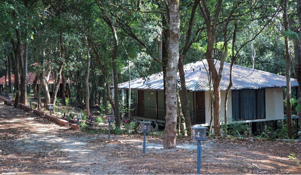 Aavarana Resort