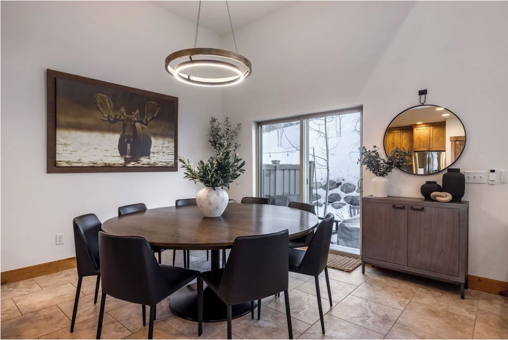 Jordanelle Retreats by Luxury Mountain