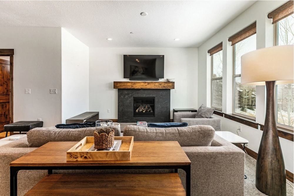 Jordanelle Retreats by Luxury Mountain