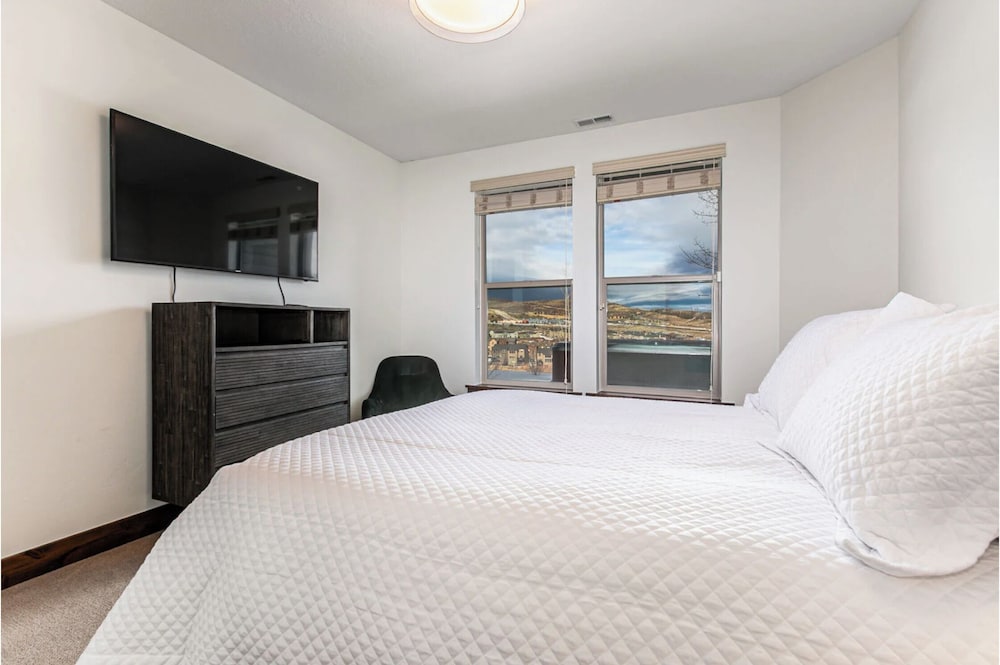 Jordanelle Retreats by Luxury Mountain
