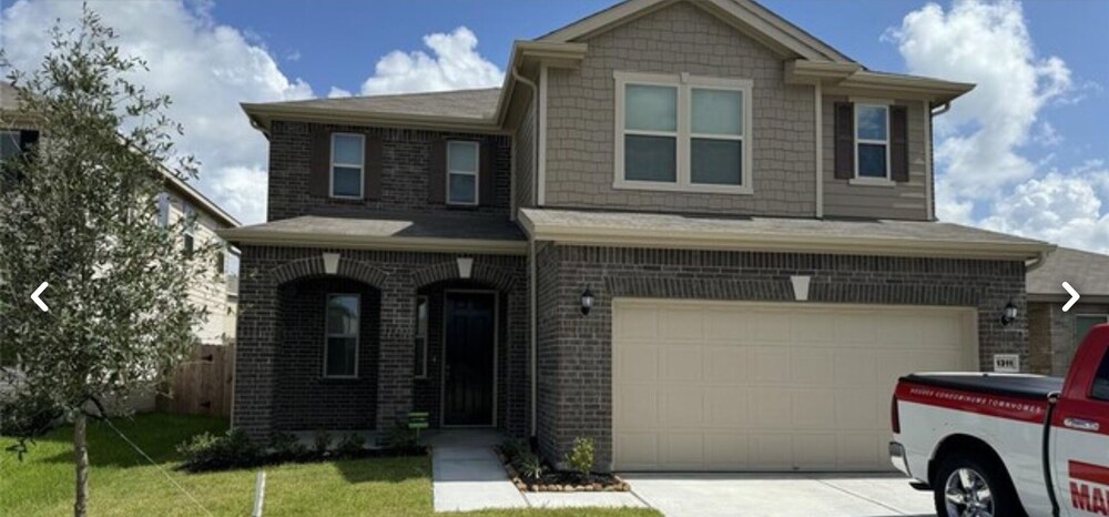 Summerhouse Villa 4br 2 and Half ba Home