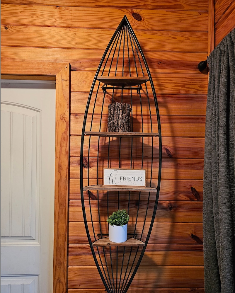 Honey Bear Haven Suite 1