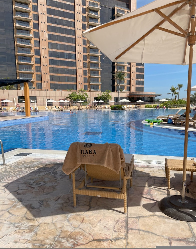 Emerald at Tiara Beach Residences With Atlantis Views