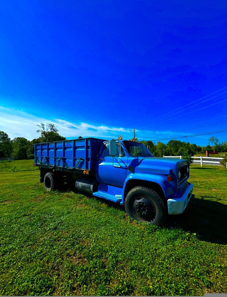 Cowboy Bunkhouse hot tub Lake Farm Nature